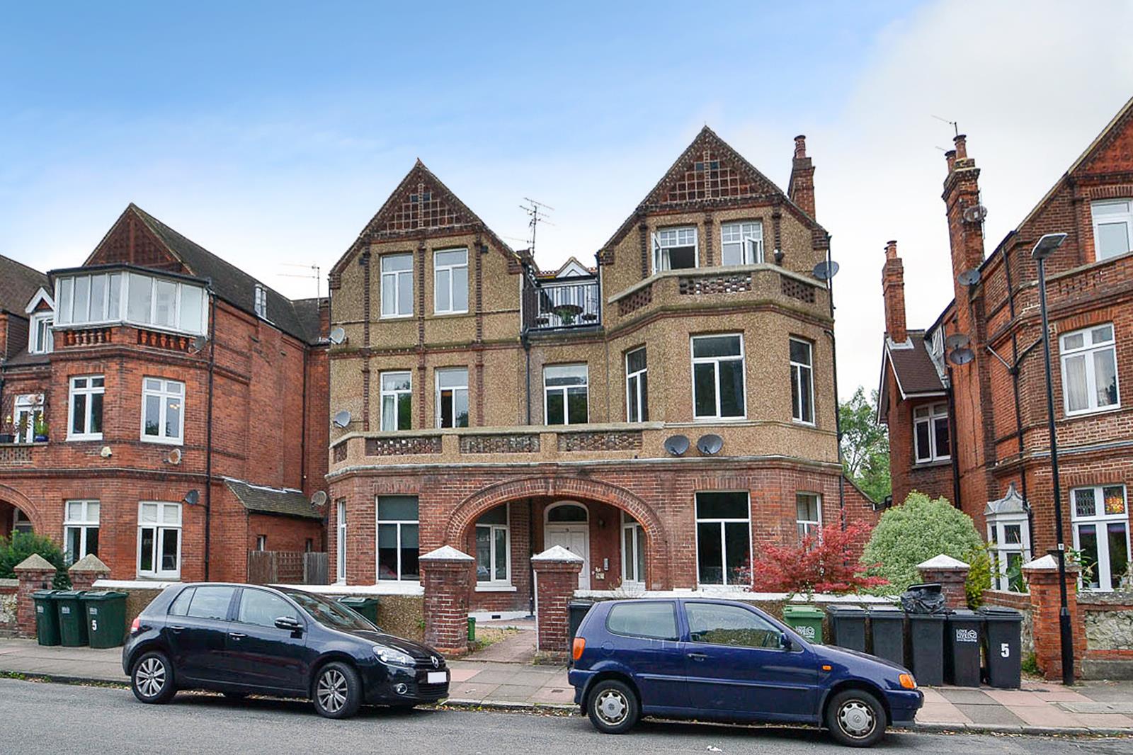 Property Details for Hartfield Road Eastbourne East Sussex BN21 2AP